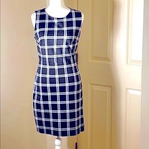 Old Navy/White Sleeveless Plaid Dress M